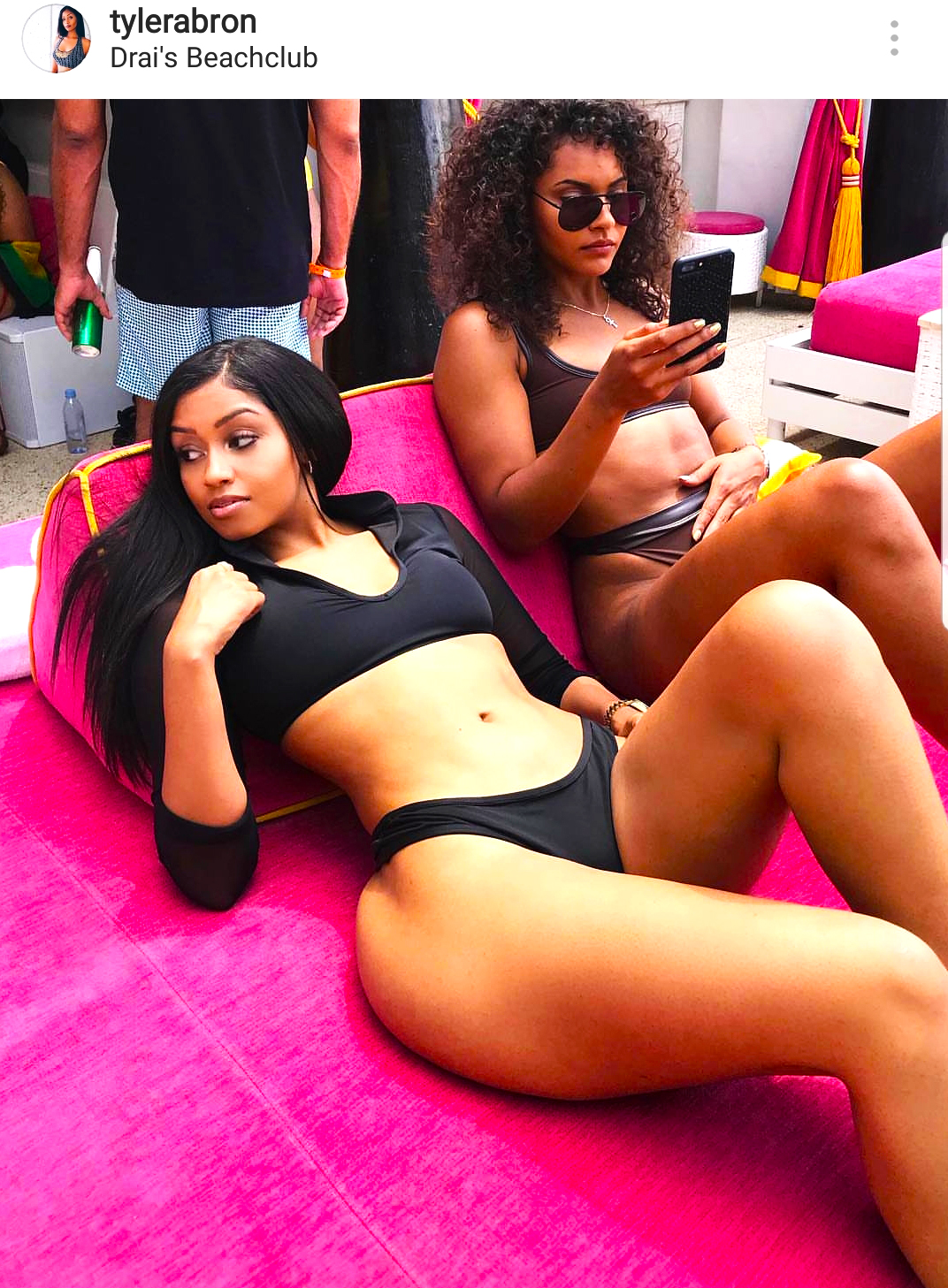 SmartSelect_20180529-183123_Instagram